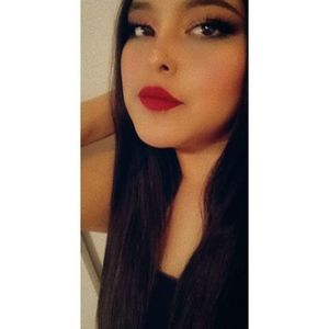 Meet your Posher, Ana